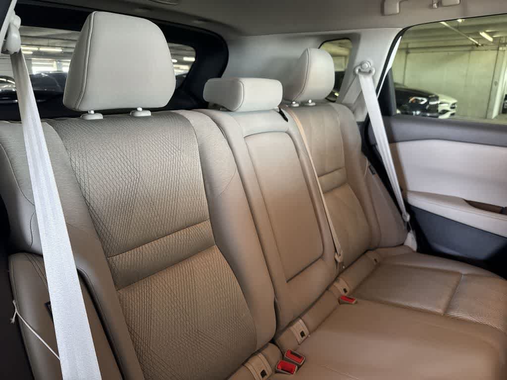Used 2024 Nissan Rogue SV FWD image 25