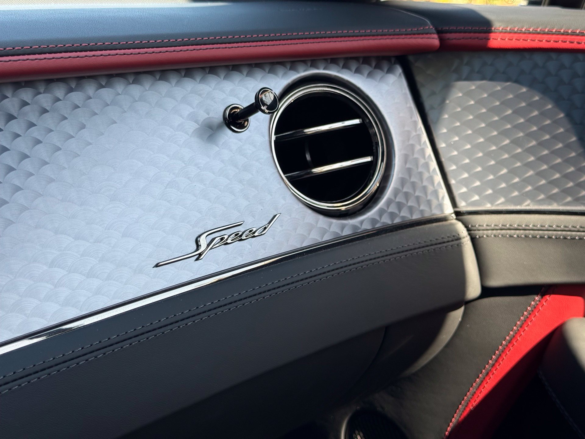 Used 2025 Bentley Continental GT Speed AWD/4WD image 27