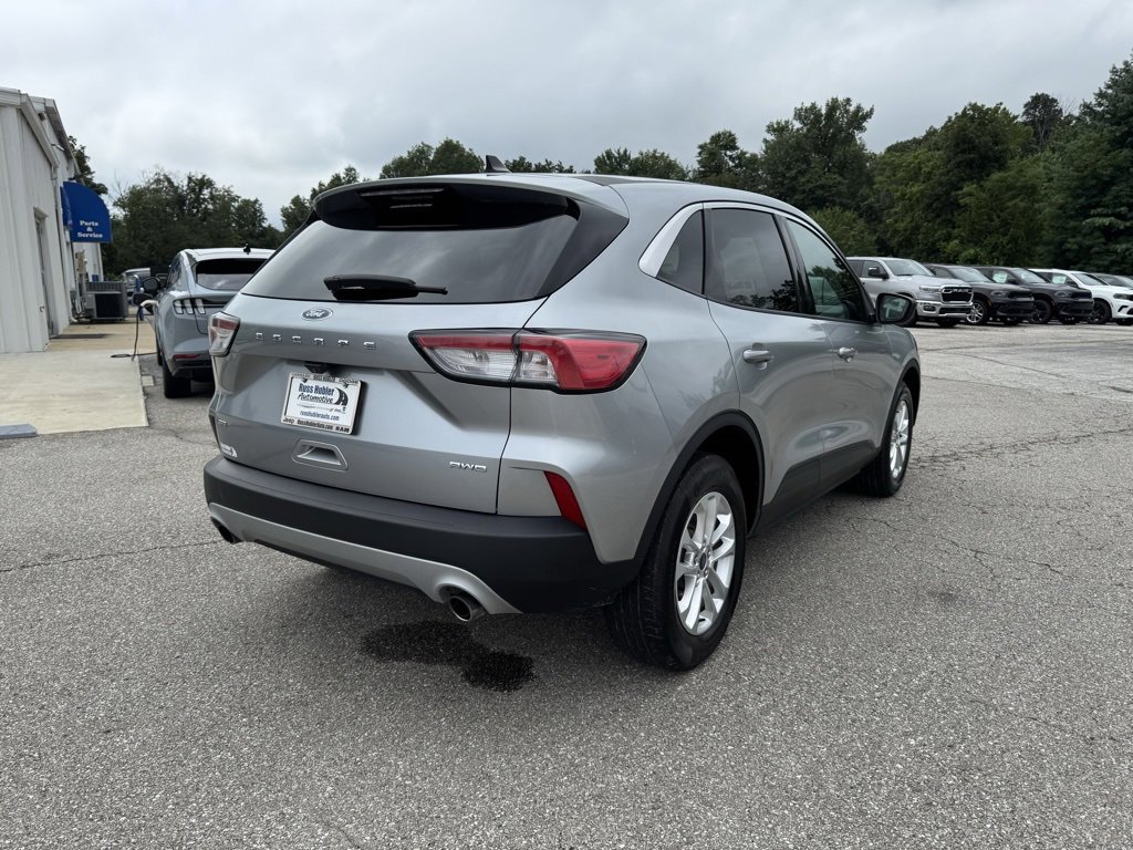 Used 2022 Ford Escape SE w/ Convenience Package image 8