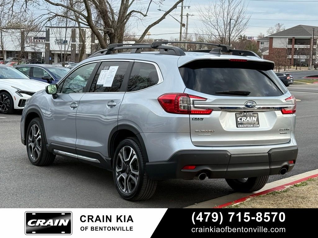 Used 2023 Subaru Ascent Limited AWD/4WD image 5