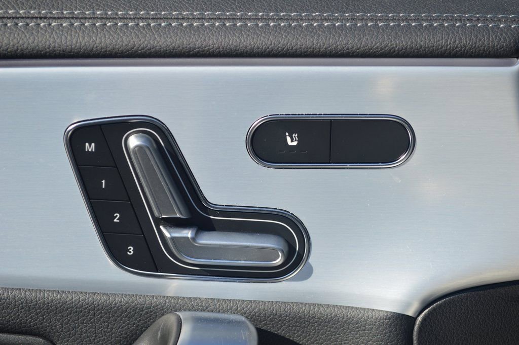 Certified 2024 Mercedes-Benz CLA 35 AMG 4MATIC image 15