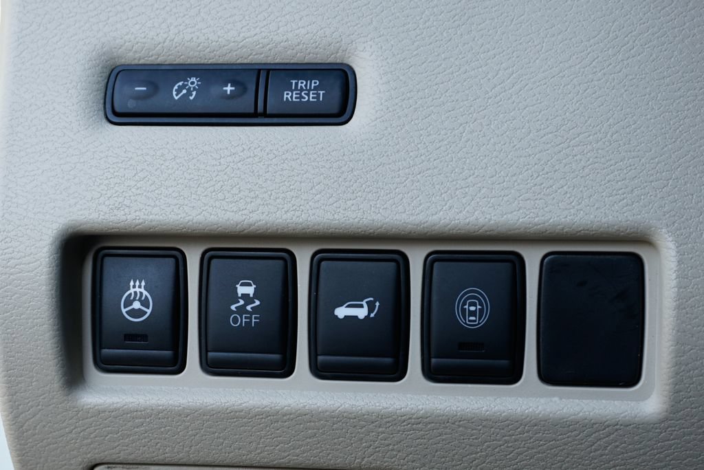 Used 2020 Nissan Murano SL w/ Moonroof Package FWD image 21