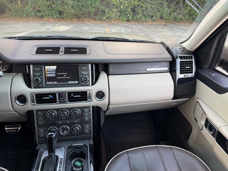Used 2012 Land Rover Range Rover Supercharged image 29