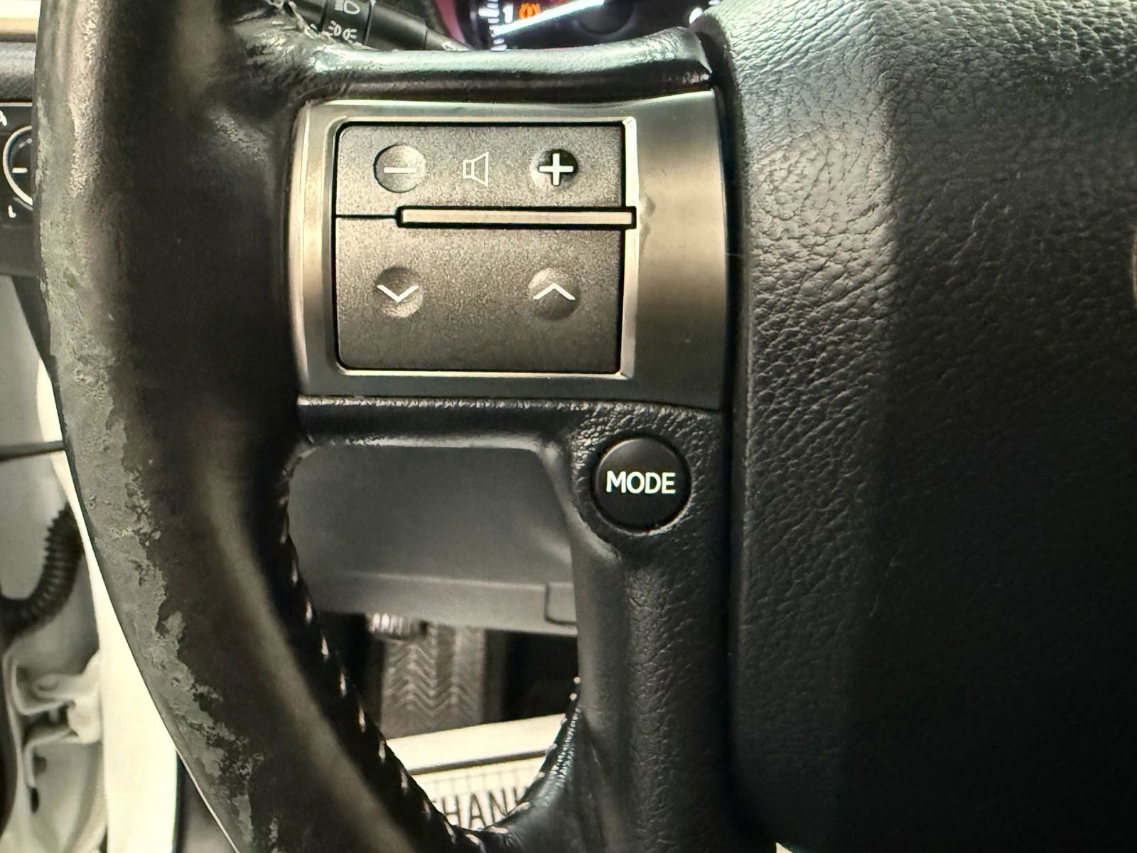 Used 2015 Lexus GX 460 Luxury image 28