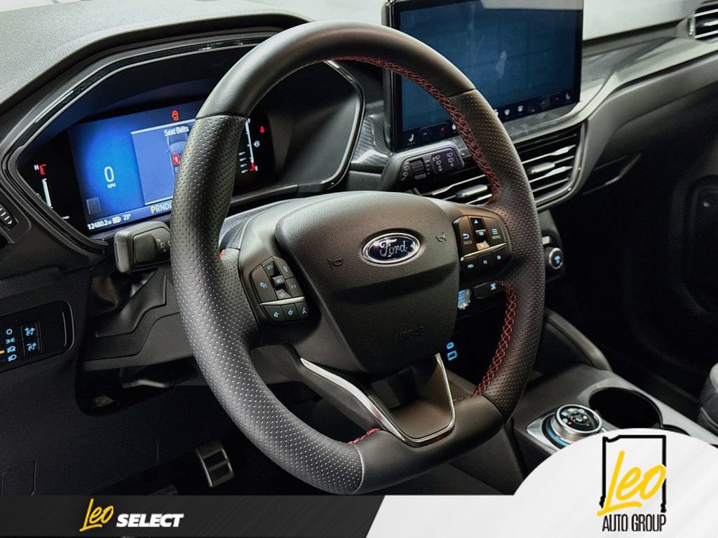Used 2023 Ford Escape ST-Line w/ Tech Pack #1 AWD/4WD image 14