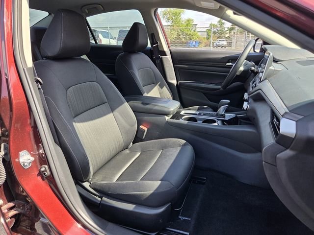 Certified 2024 Nissan Altima 2.5 SV FWD image 15
