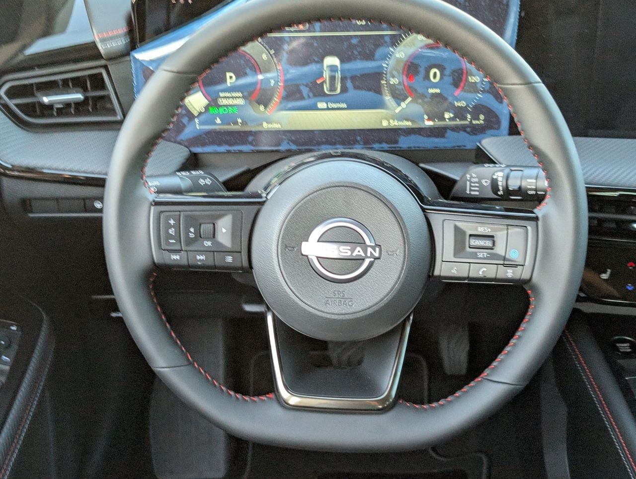 New 2027 Nissan Kicks SR FWD image 10