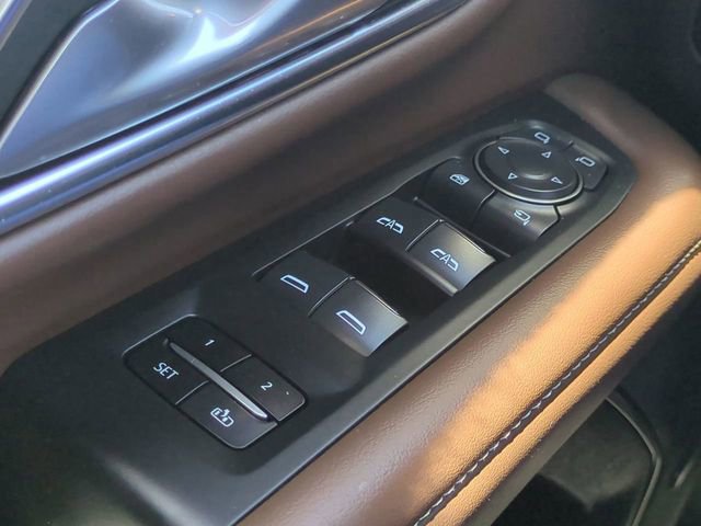 Used 2022 Chevrolet Tahoe High Country AWD/4WD image 25