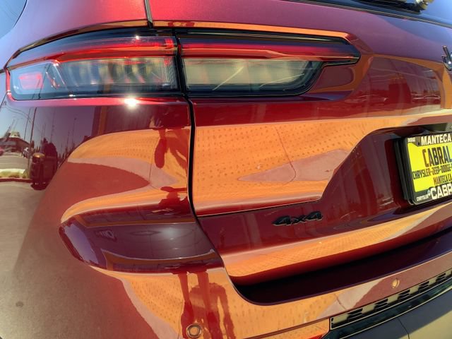 Used 2023 Jeep Grand Cherokee L Laredo AWD/4WD image 43