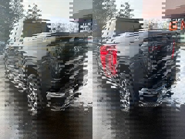 Used 2022 GMC Sierra 1500 SLT w/ SLT Premium Plus Package image 6