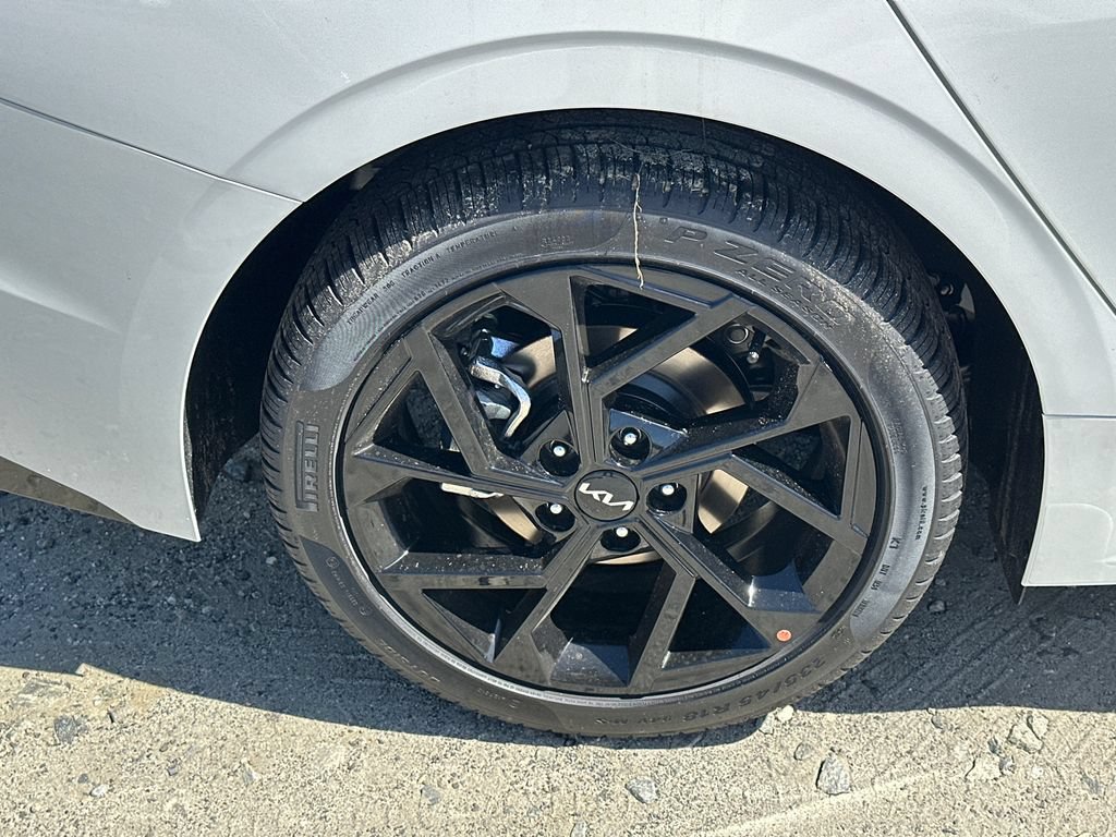 New 2026 Kia K5 GT-Line FWD image 17