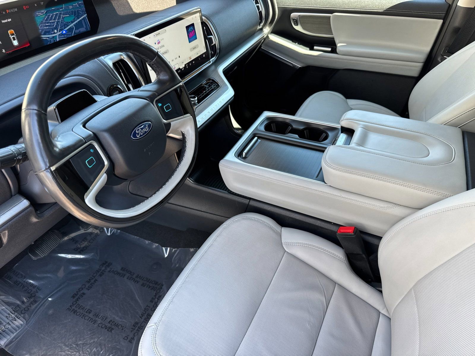 Used 2025 Ford Expedition Max Platinum image 11