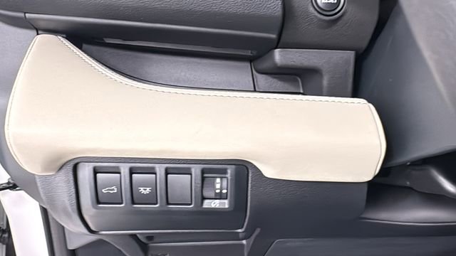 New 2026 Subaru Ascent Limited image 33