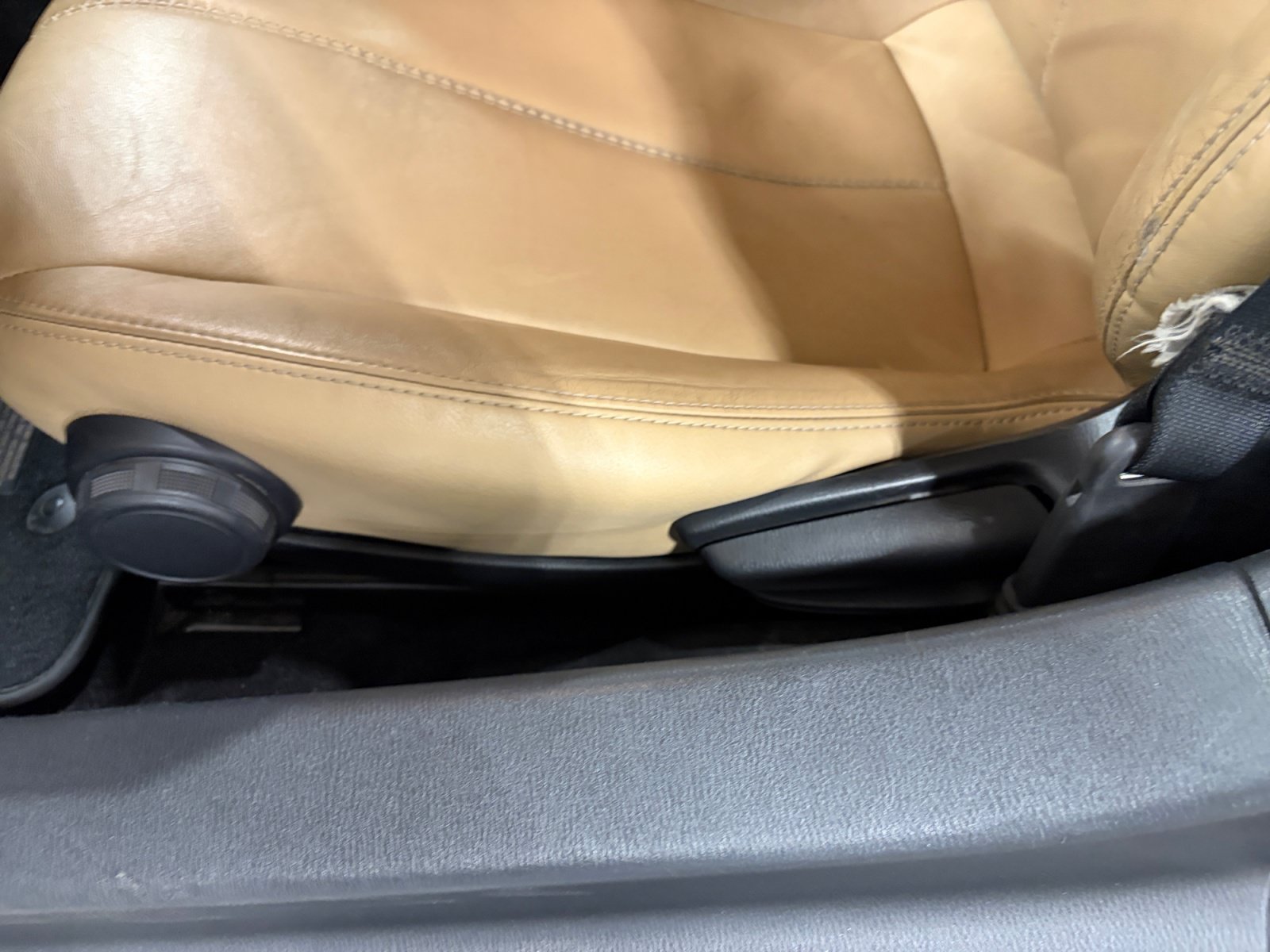 Used 2016 MAZDA MX-5 Miata Grand Touring RWD image 15