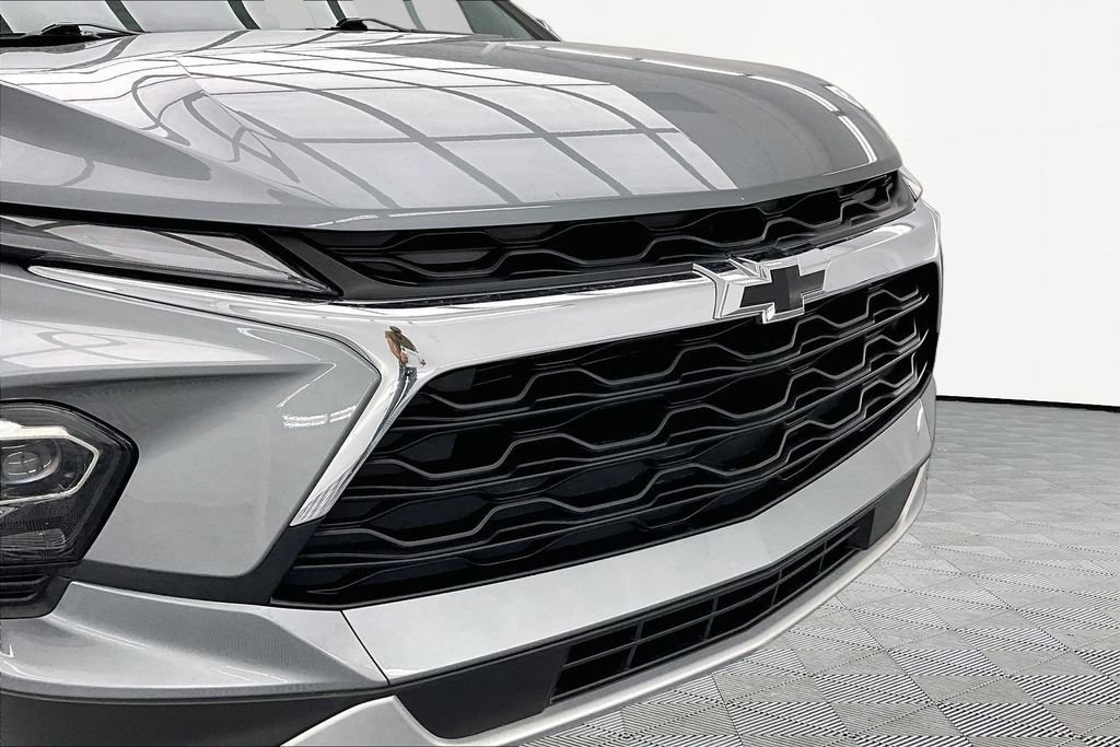 Used 2024 Chevrolet Blazer LT w/ Convenience Package FWD image 28
