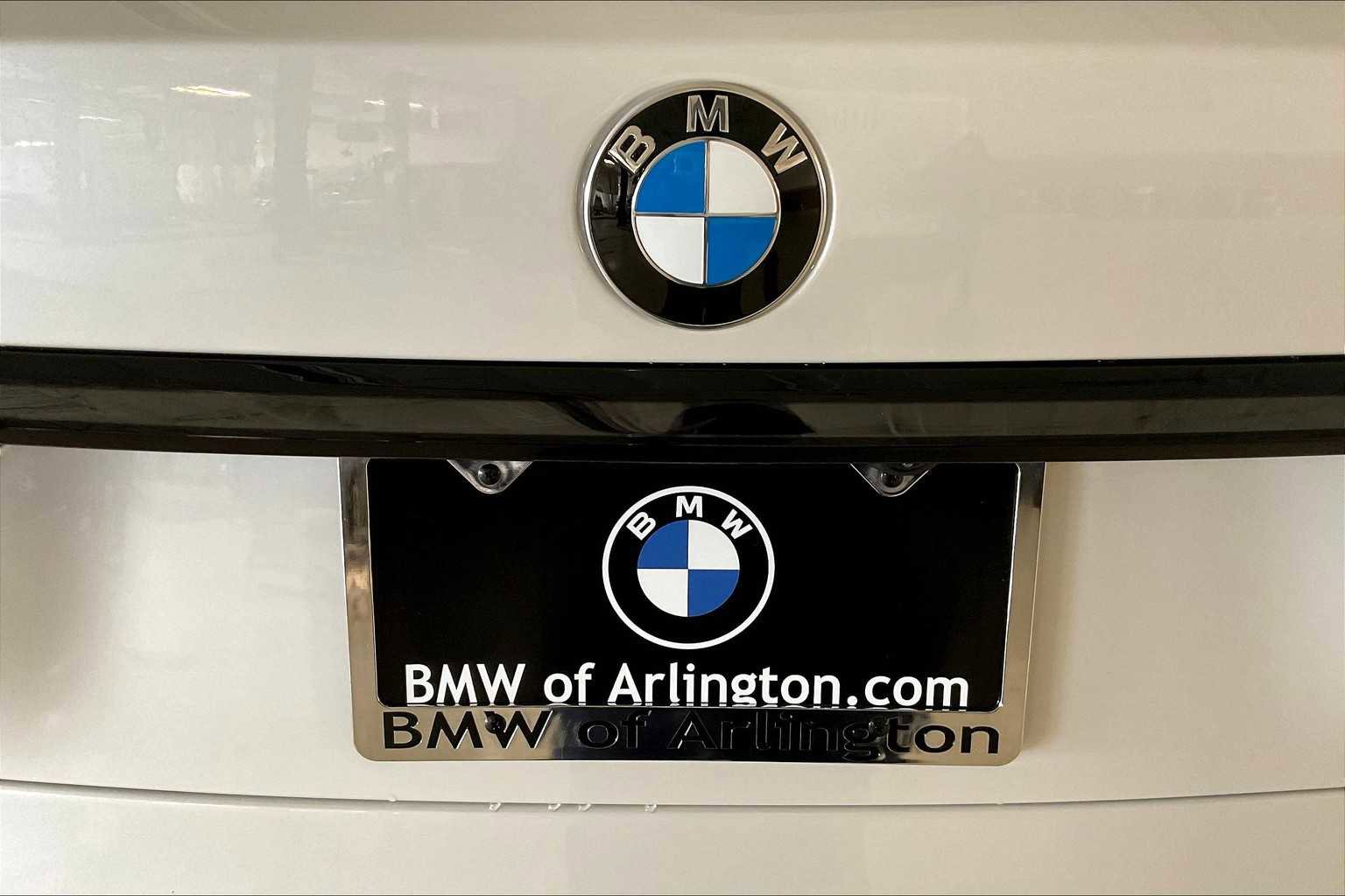 New 2026 BMW X7 M60i image 15