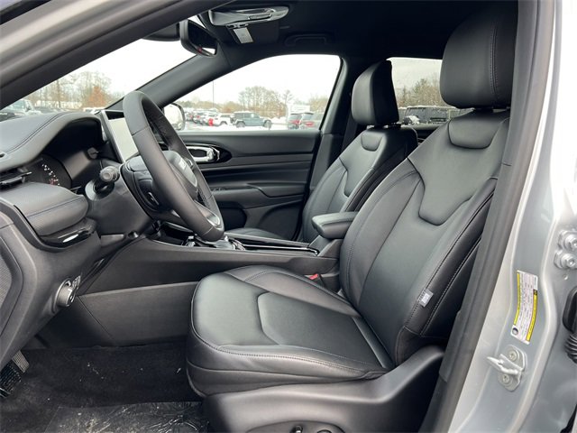 New 2026 Jeep Compass Limited image 3