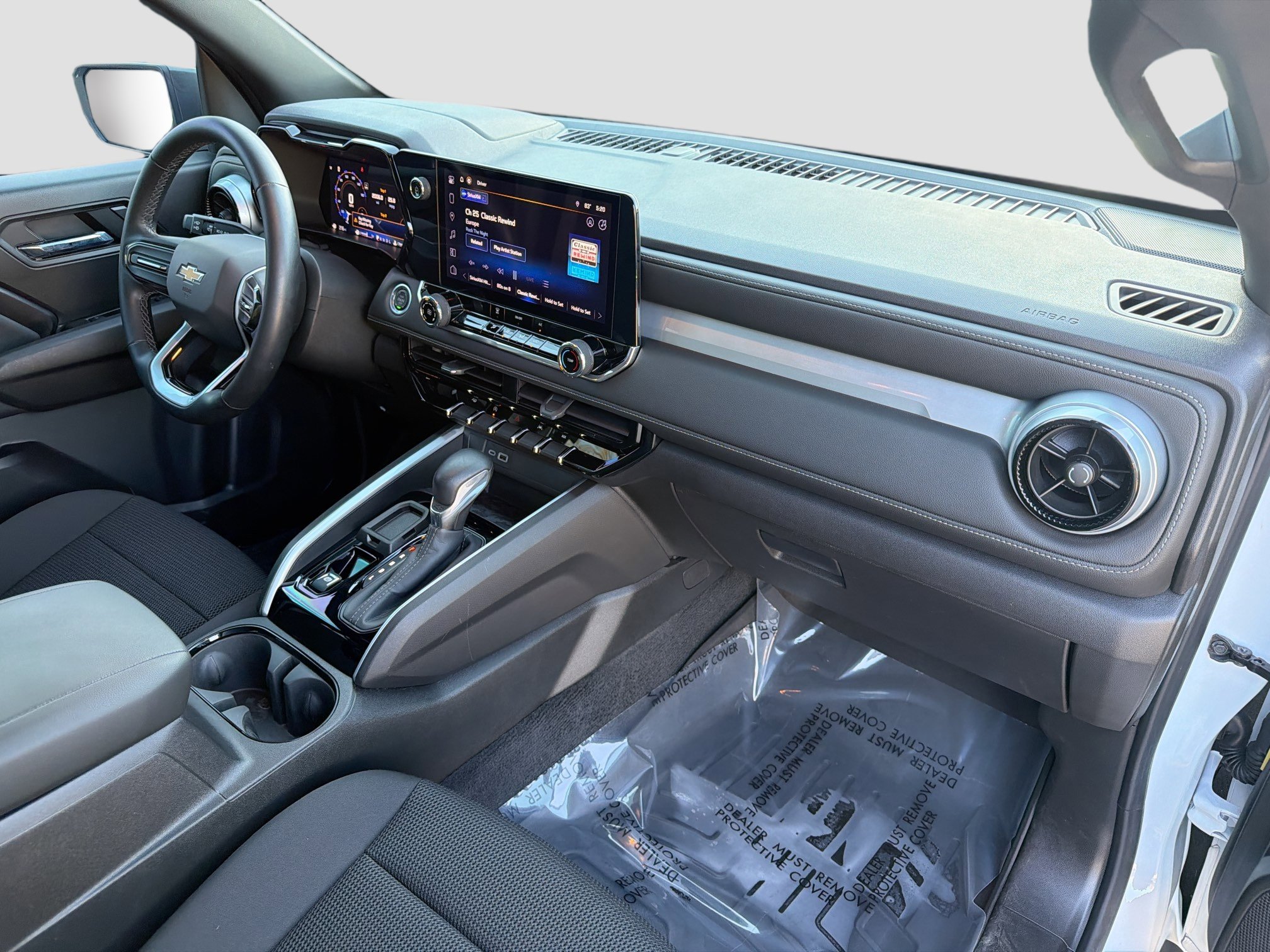 Used 2024 Chevrolet Colorado LT w/ Advanced Trailering Package image 13