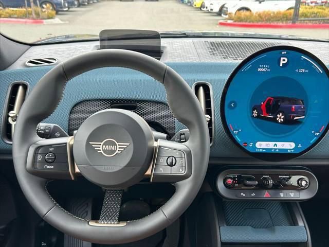 New 2025 MINI Cooper Countryman SE w/ Comfort Package Max image 14
