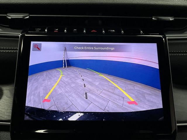 New 2025 Jeep Grand Cherokee L Limited w/ Trailer Tow Package image 10