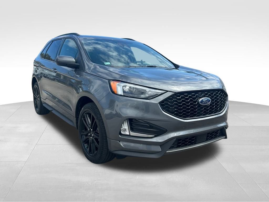 Used 2023 Ford Edge ST-Line w/ Cargo Accessory Package image 2