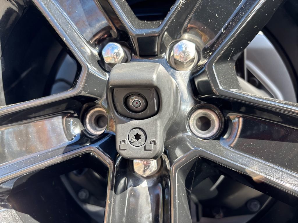 Used 2021 Jeep Wrangler Unlimited Sport image 16