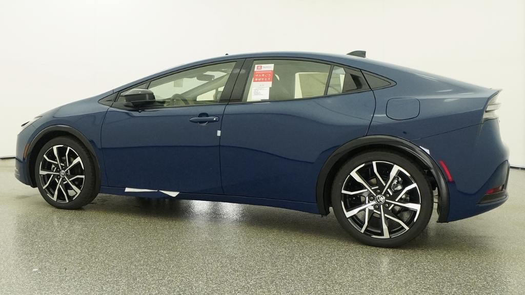 New 2026 Toyota Prius Plug-In Hybrid FWD image 20