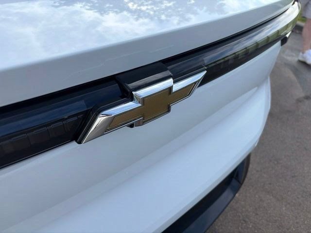 Used 2026 Chevrolet Equinox EV LT w/ Active Safety Package 3 FWD image 44