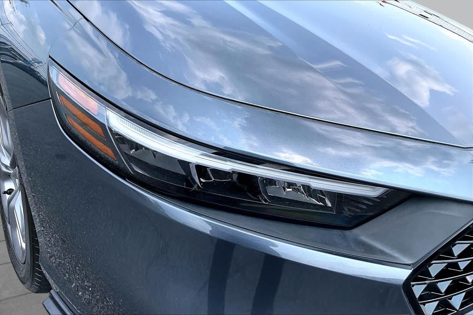 Used 2024 Honda Accord EX image 27