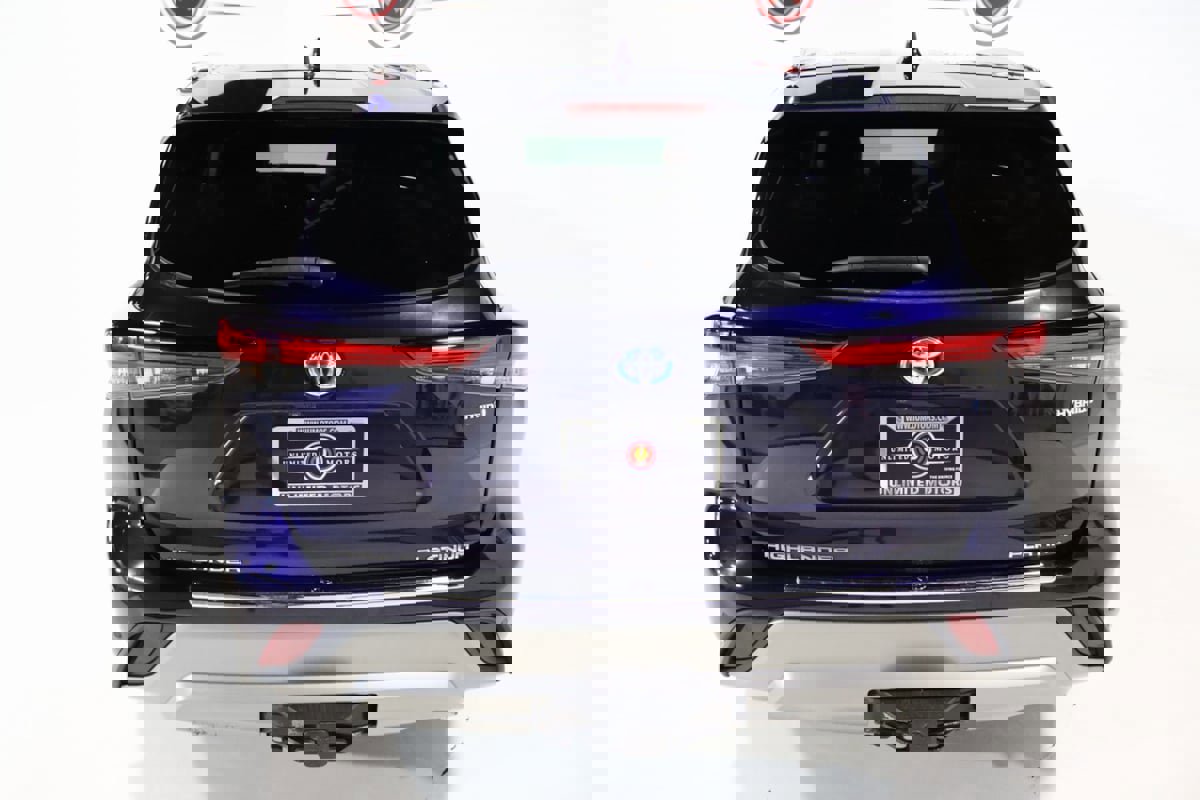 Used 2021 Toyota Highlander Platinum image 34