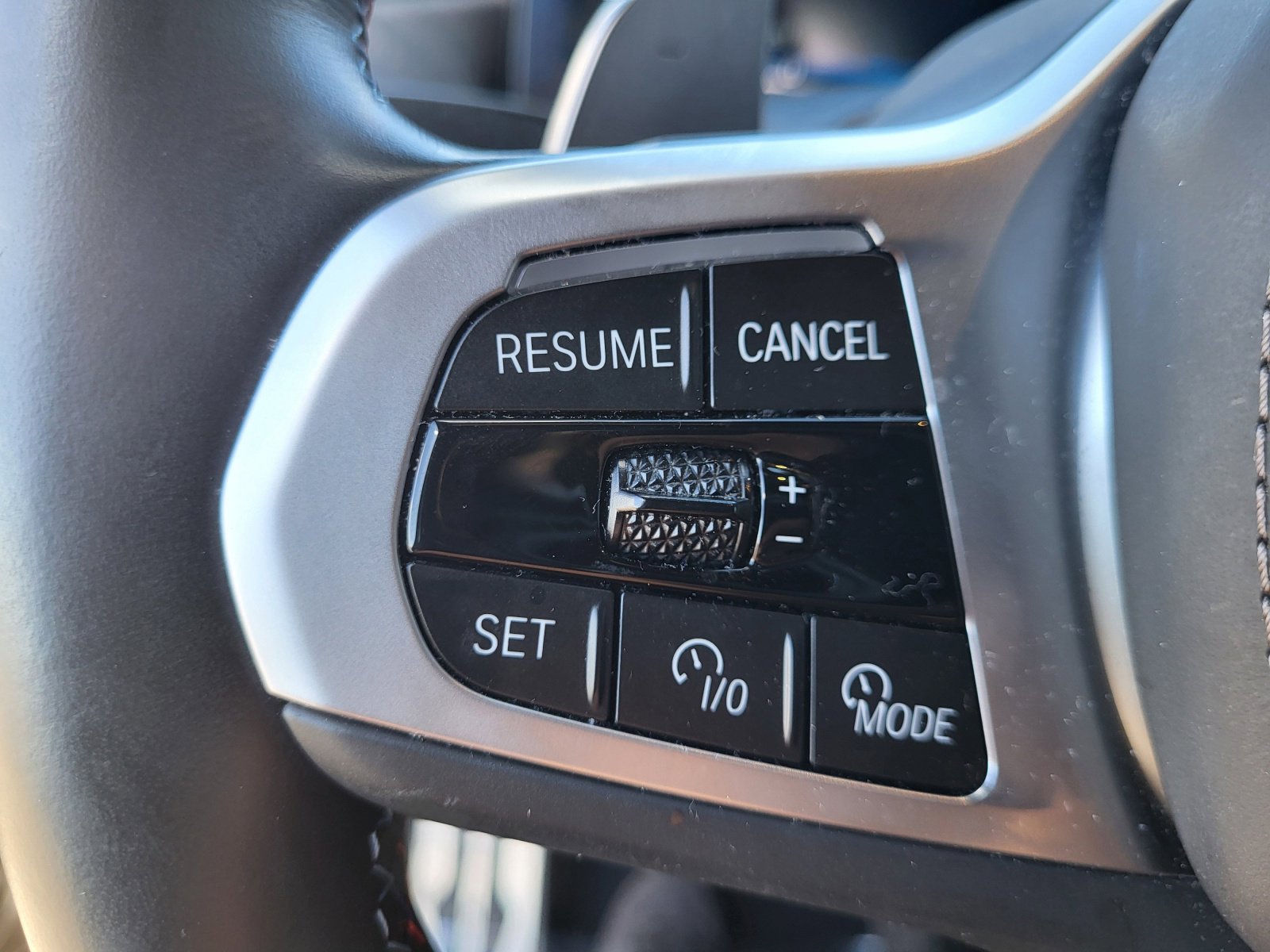 Used 2025 BMW X7 M60i image 14