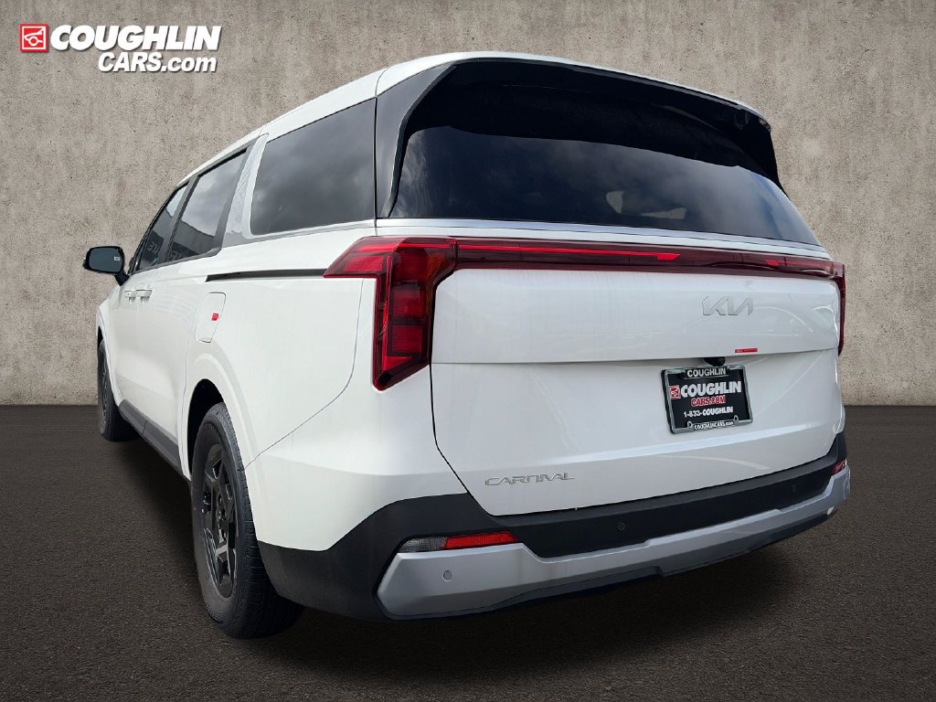 New 2027 Kia Carnival FWD image 5