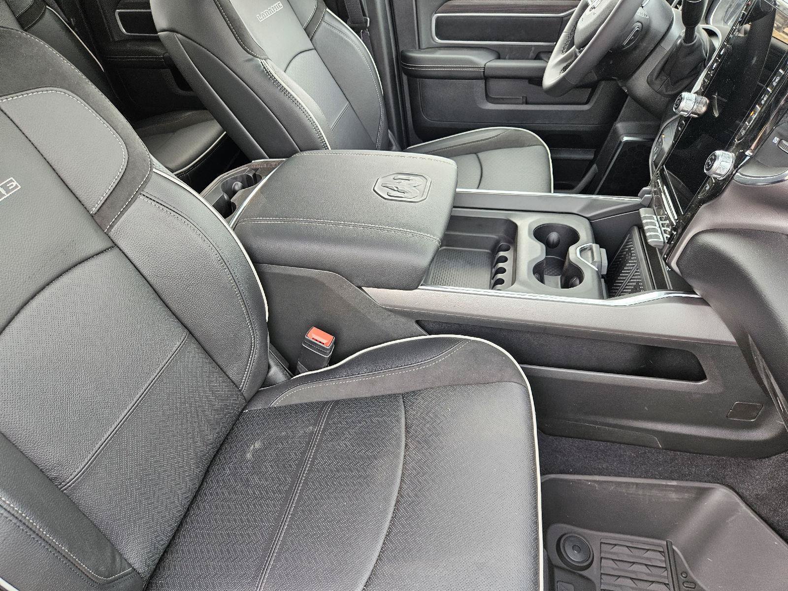 New 2027 RAM 3500 Laramie AWD/4WD image 10