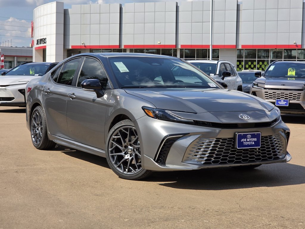 New 2026 Toyota Camry XSE FWD image 2