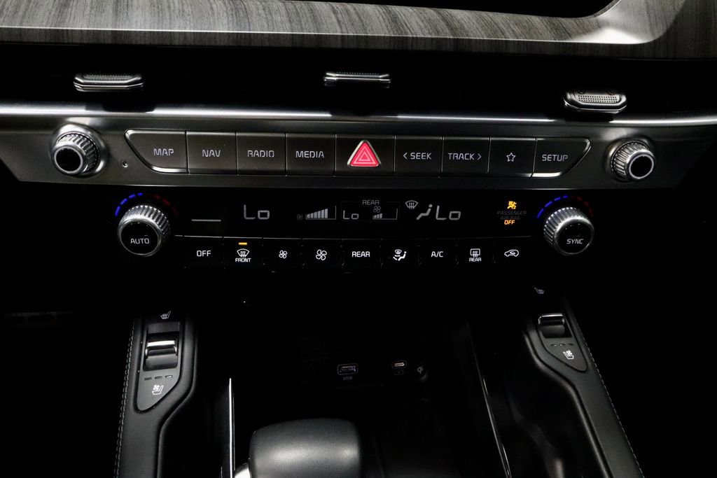 Used 2023 Kia Telluride SX image 34