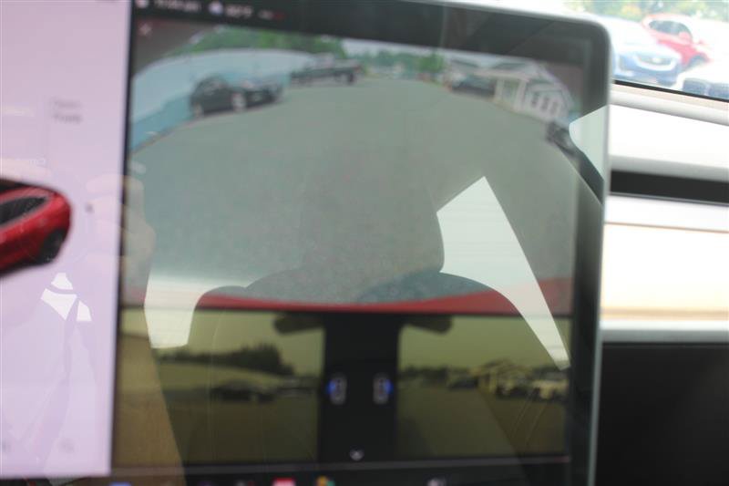Used 2018 Tesla Model 3 Long Range RWD image 19