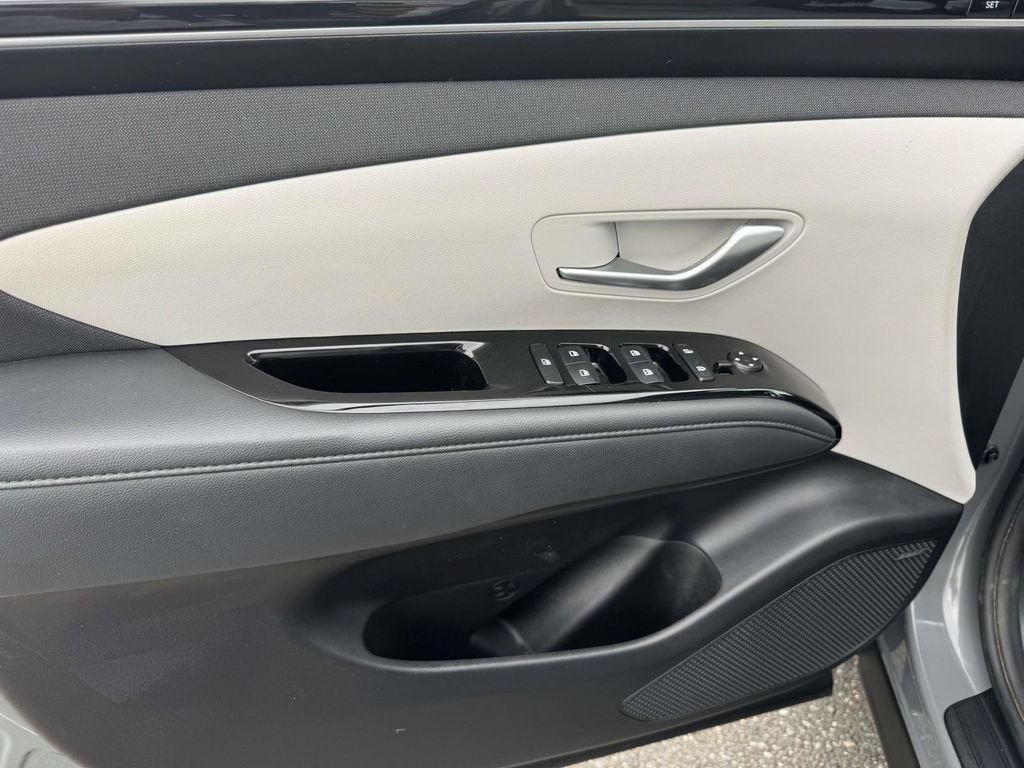 Used 2024 Hyundai Tucson Limited AWD/4WD image 17