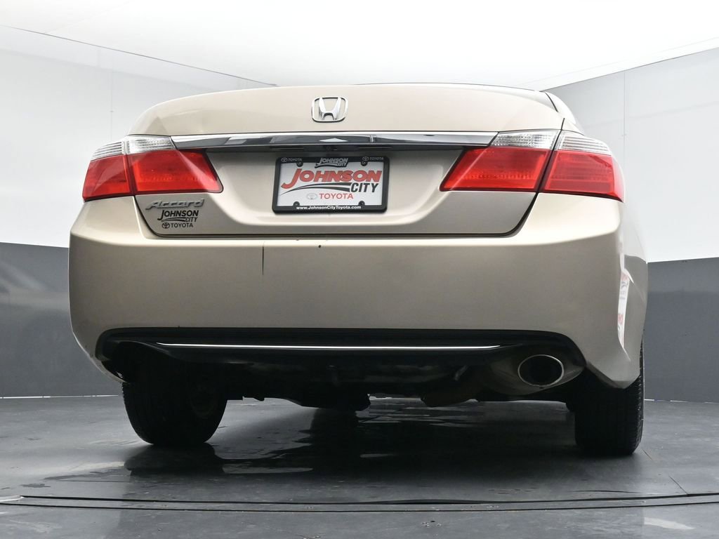 Used 2013 Honda Accord LX image 38