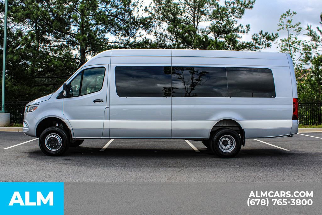 Used 2023 Mercedes-Benz Sprinter 3500 w/ Parking Package image 7