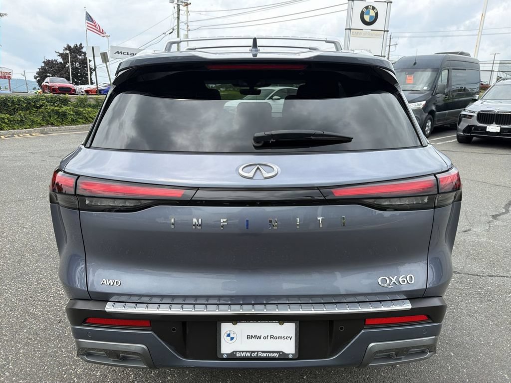 Used 2023 INFINITI QX60 Sensory AWD/4WD image 13