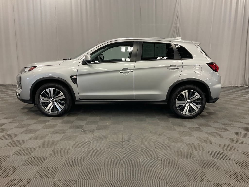 Used 2024 Mitsubishi Outlander Sport ES AWD/4WD image 18