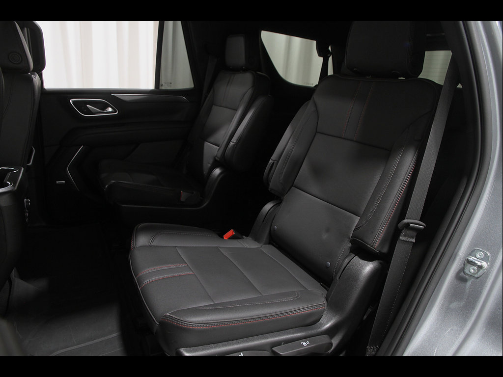 Used 2023 Chevrolet Tahoe RST w/ Luxury Package AWD/4WD image 18