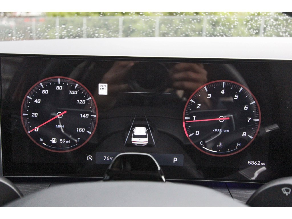 Used 2025 Hyundai Santa Fe Limited AWD/4WD image 18