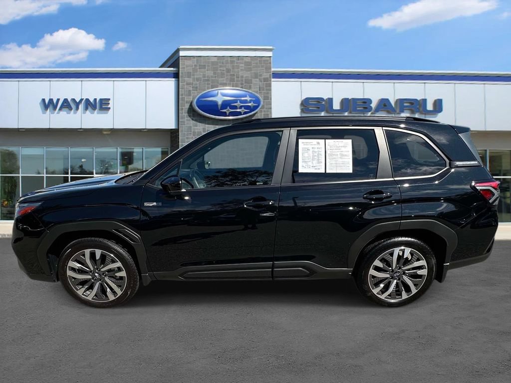 Certified 2025 Subaru Forester Touring w/ Touring Package AWD/4WD image 5