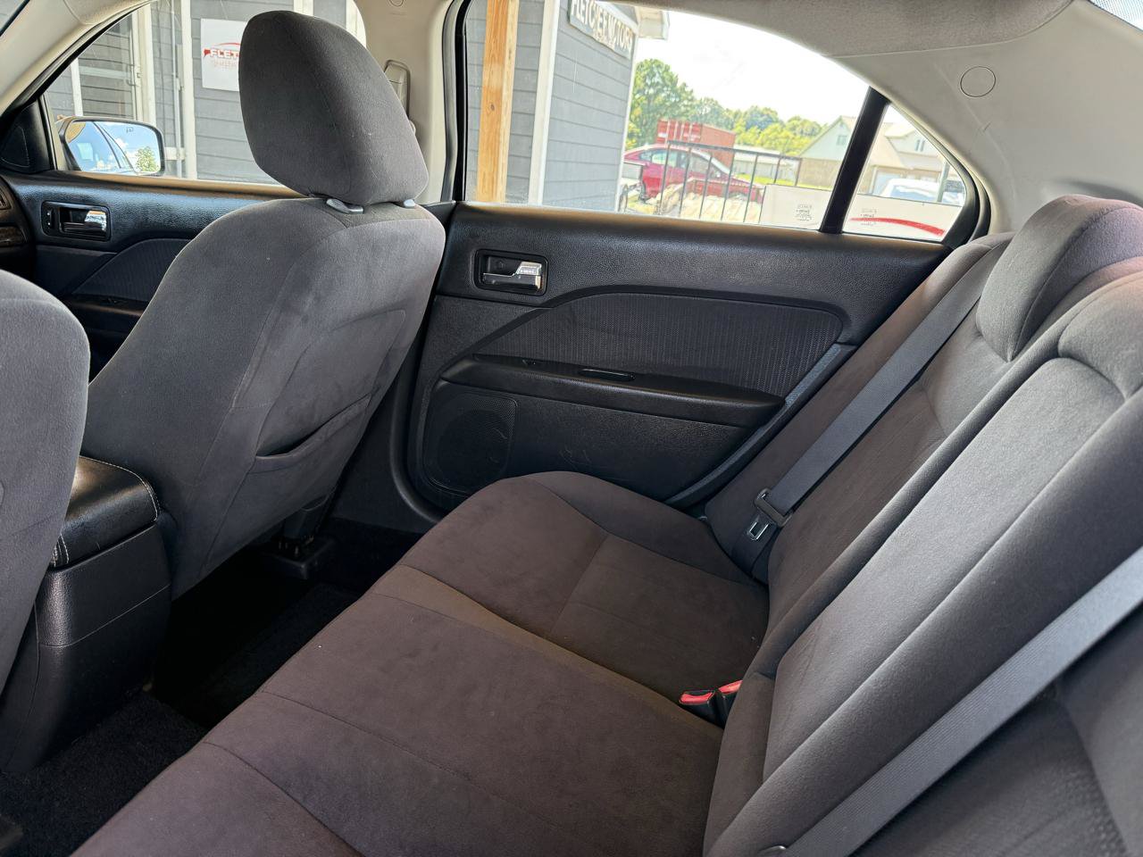 Used 2009 Mercury Milan FWD image 54