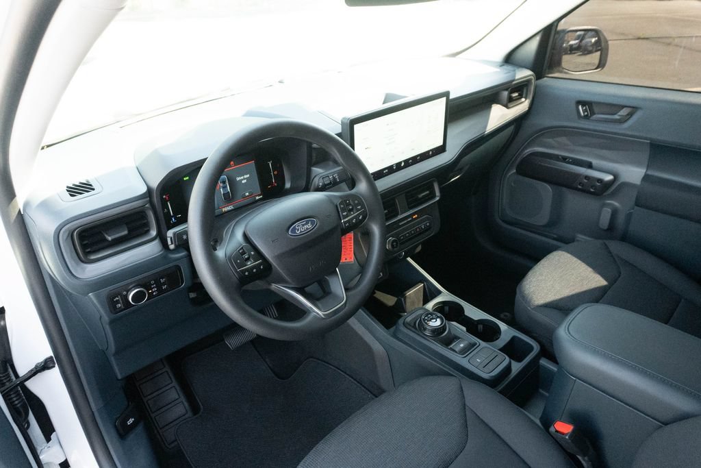 Used 2025 Ford Maverick XL FWD image 14