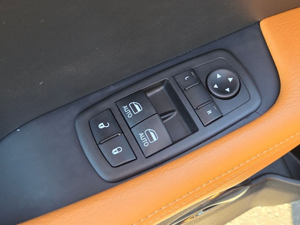 Used 2023 Dodge Challenger SRT Hellcat RWD image 22