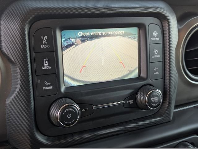 Used 2018 Jeep Wrangler Unlimited Sport S image 22