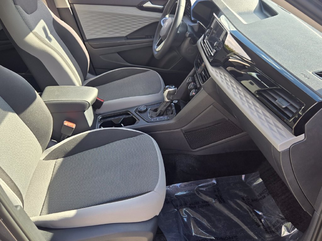 Certified 2024 Volkswagen Taos S AWD/4WD image 18