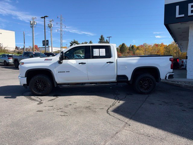 Used 2022 Chevrolet Silverado 2500 LTZ w/ LTZ Plus Package AWD/4WD image 2